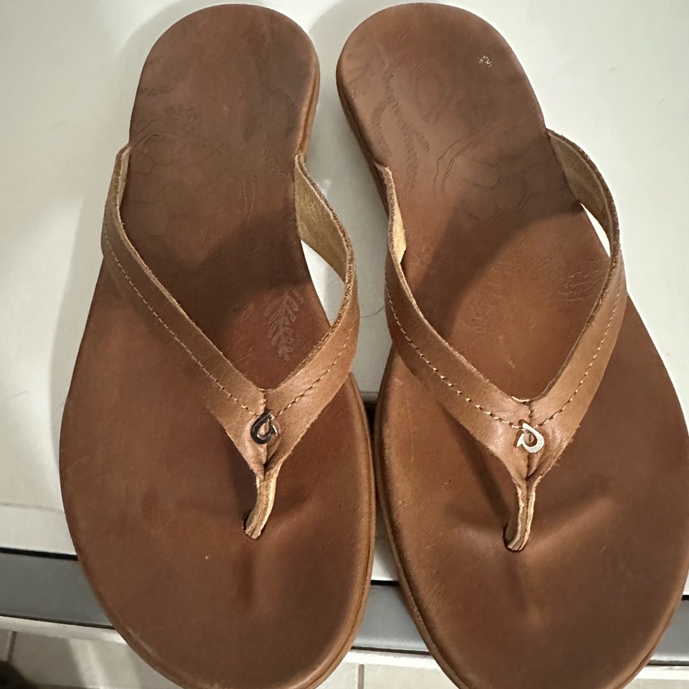 Womens Brown Leather Olukai Flip Flop Sandals